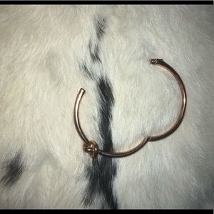 Kate Spade knot bangle with snap closure